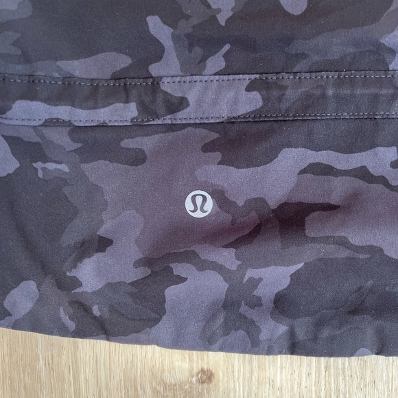 lululemon jacket - Picture 2 of 4
